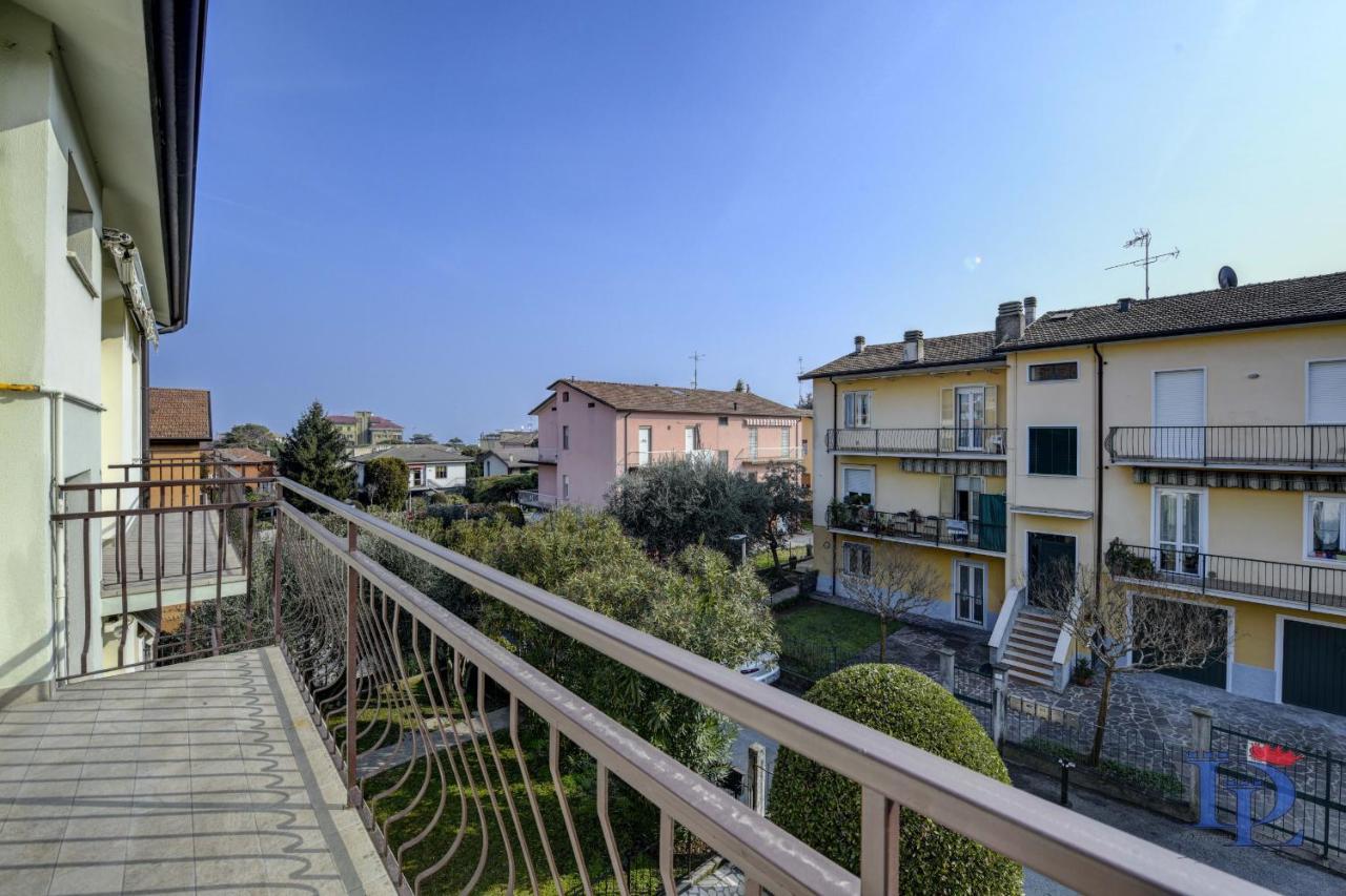 Desenzanoloft Official Partner Marriott Homes & Villas - Bacco Family Apartment Desenzano del Garda Luaran gambar